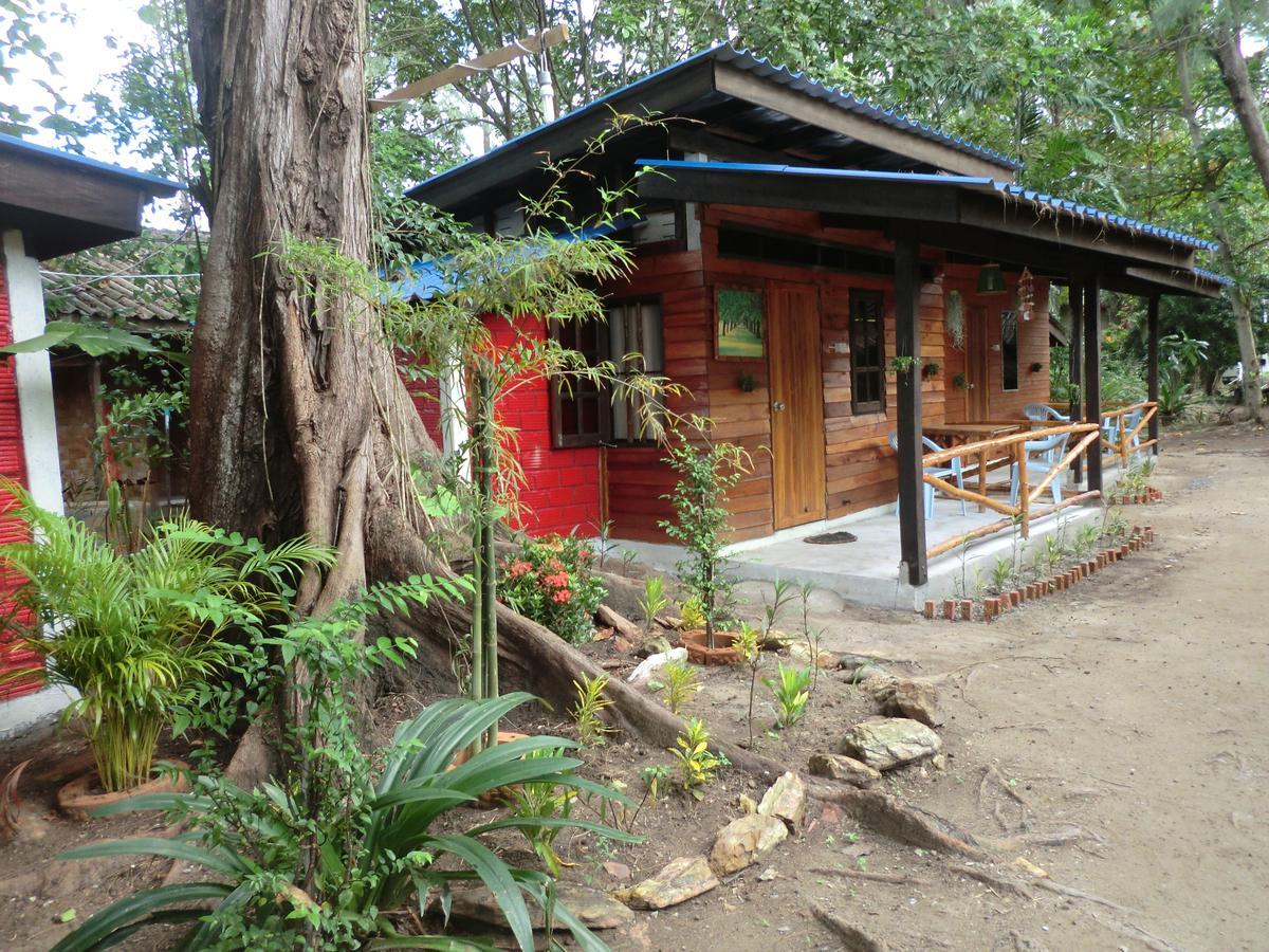 Hans Strand Bungalows Ko Lanta Exterior foto