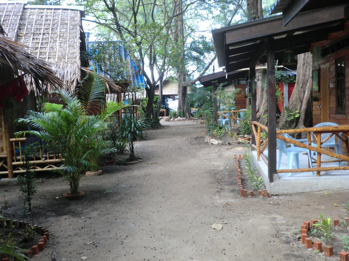 Hans Strand Bungalows Ko Lanta Exterior foto