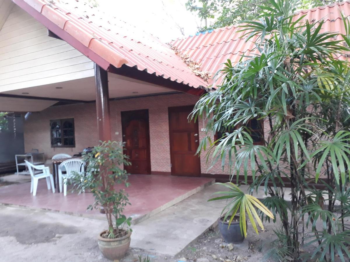 Hans Strand Bungalows Ko Lanta Exterior foto